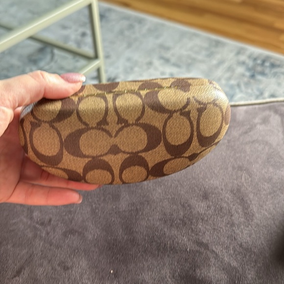 Coach sunglasses case - Picture 4 of 4